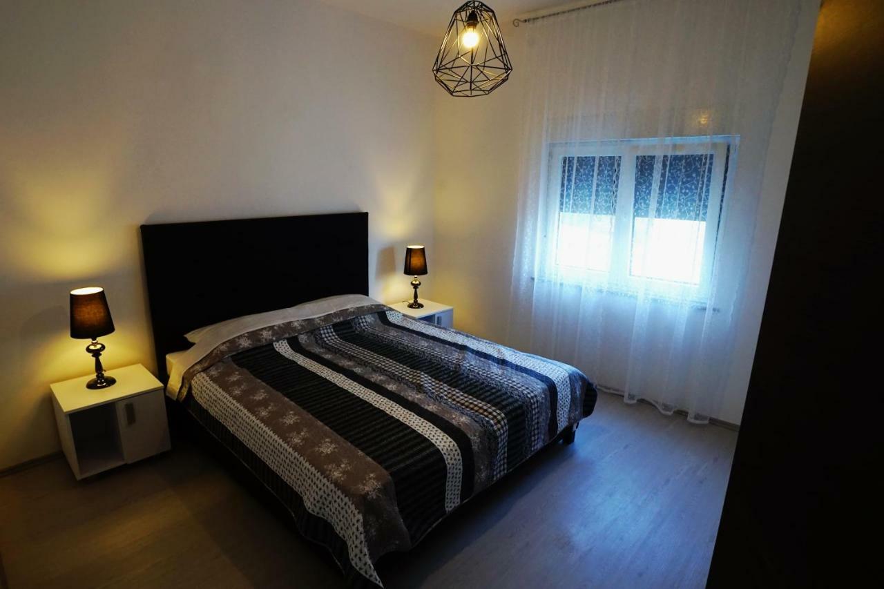 Casa Gremar Apartment Pjescana Uvala Ngoại thất bức ảnh